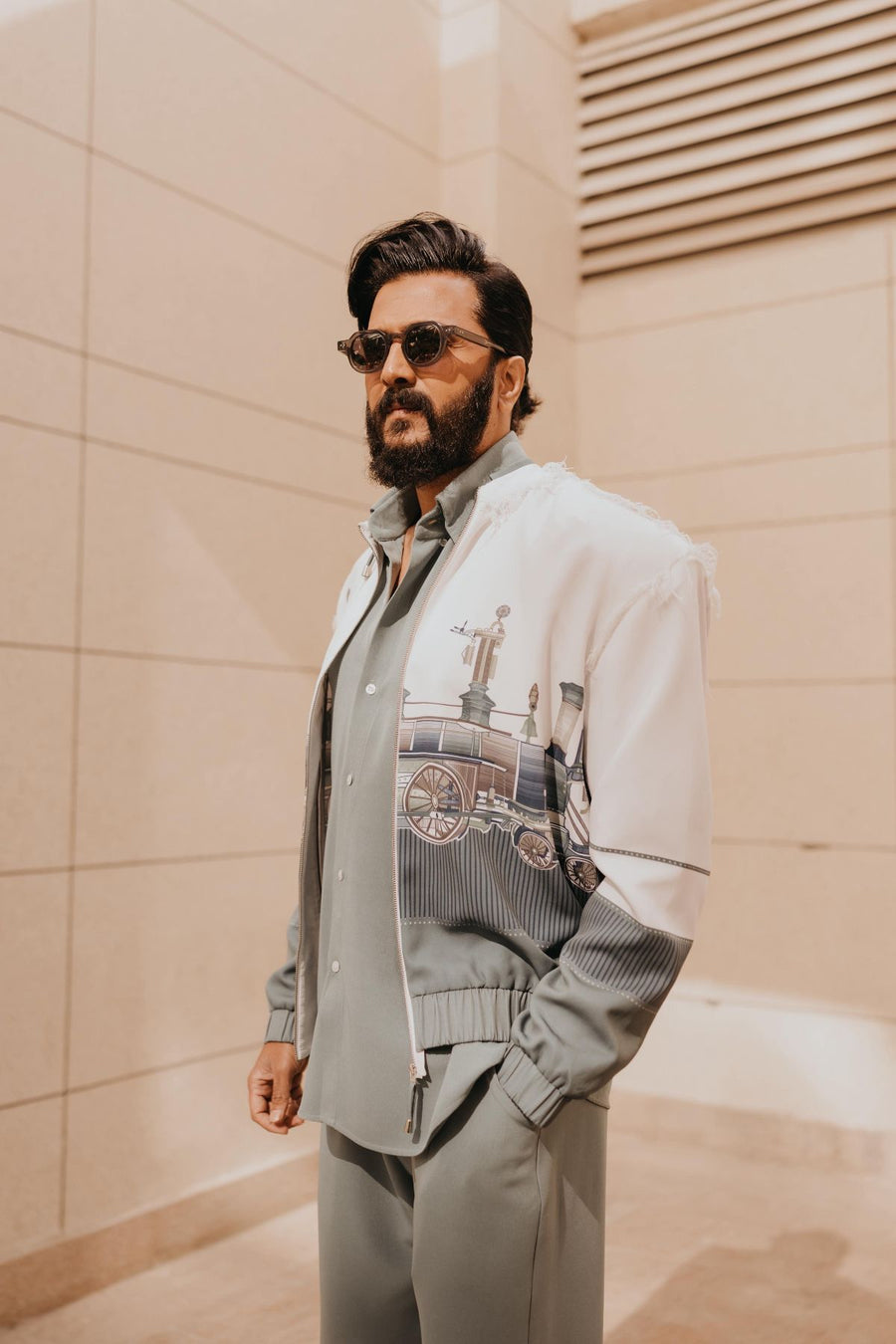 Ritesh Deshmukh in 3 Piece Set