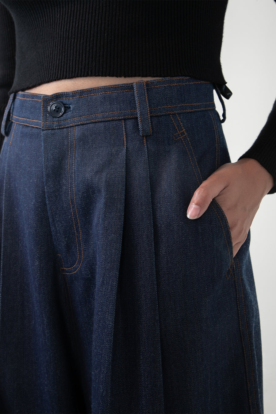 Indigo Wavecrafts Pleated Straight Fit  Denims