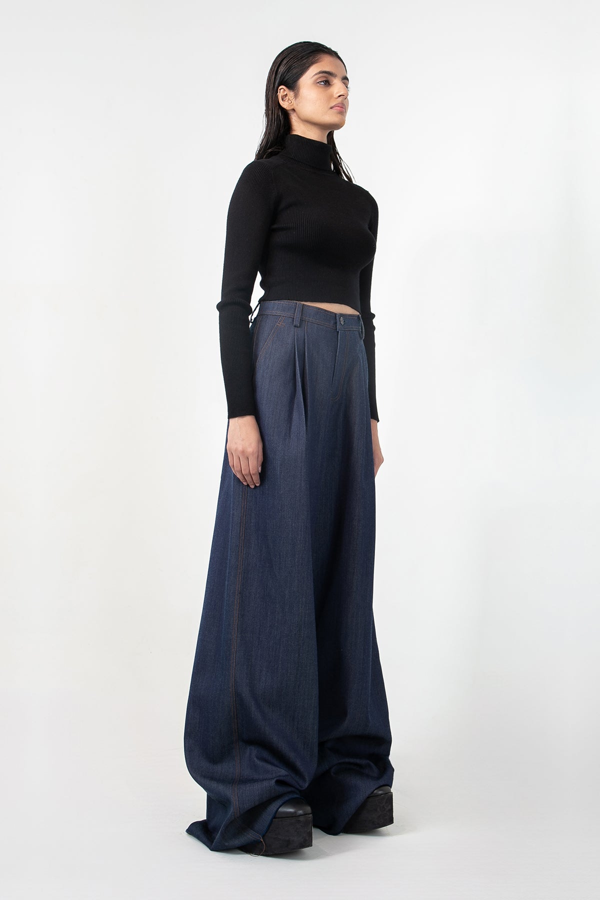 Indigo Wavecrafts Pleated Straight Fit  Denims