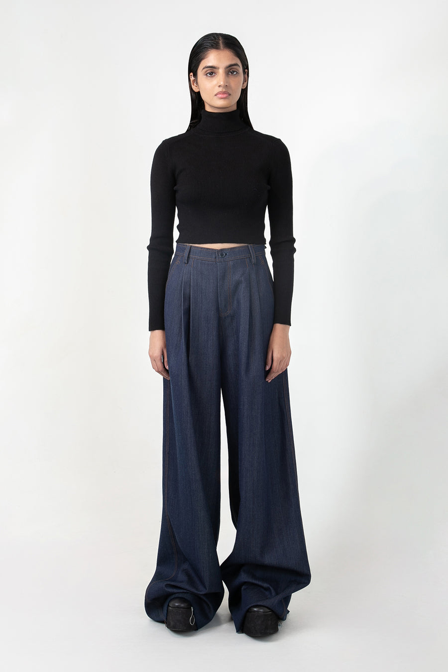 Indigo Wavecrafts Pleated Straight Fit  Denims