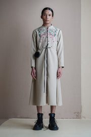 Flora Noir Beige Dress