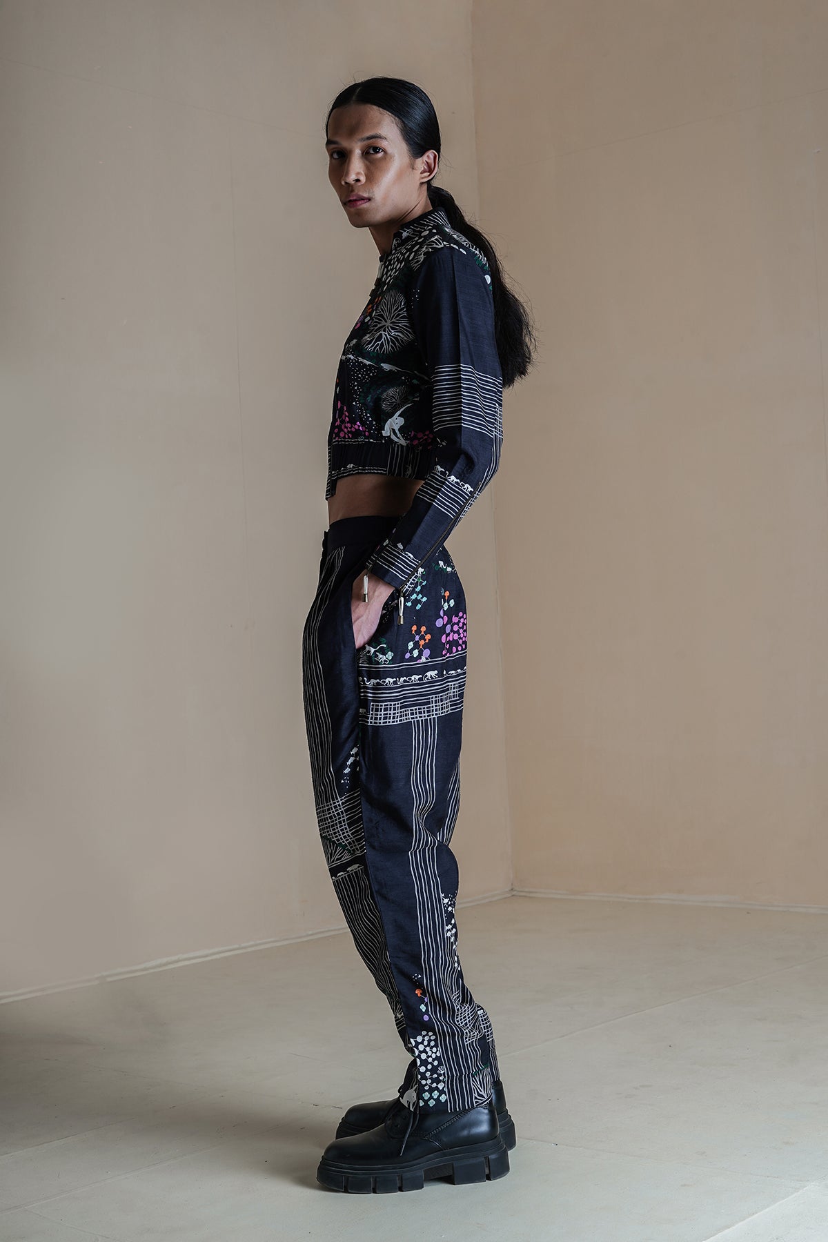 Carbon Evolution Bomber Set